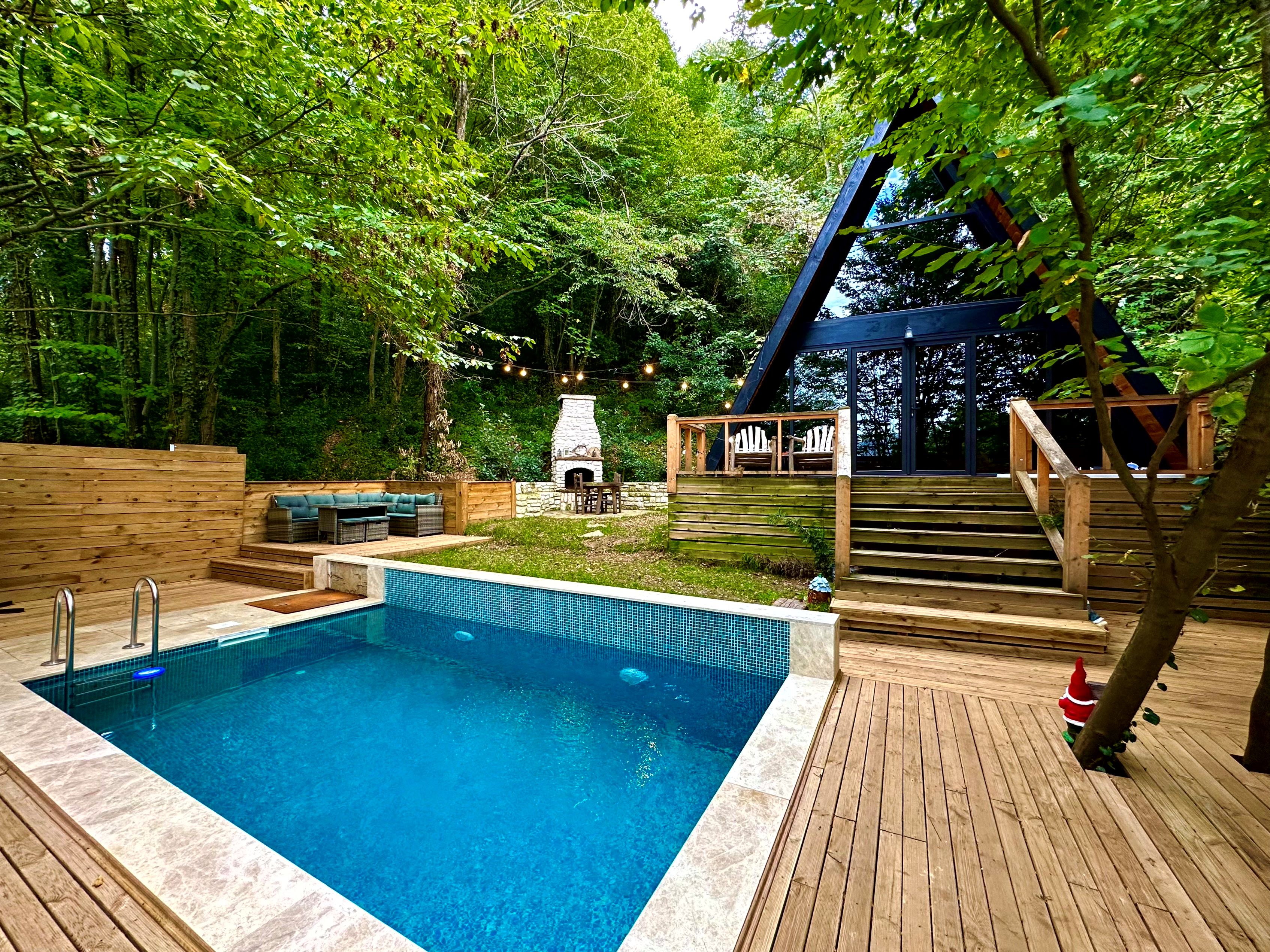 Chalet Sapanca Isıtmalı Havuz 1+1 bungalov
