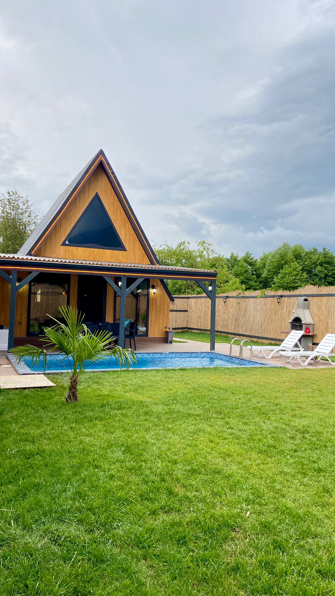 Sapanca Agia 2 2+1 Havuzlu Bungalov