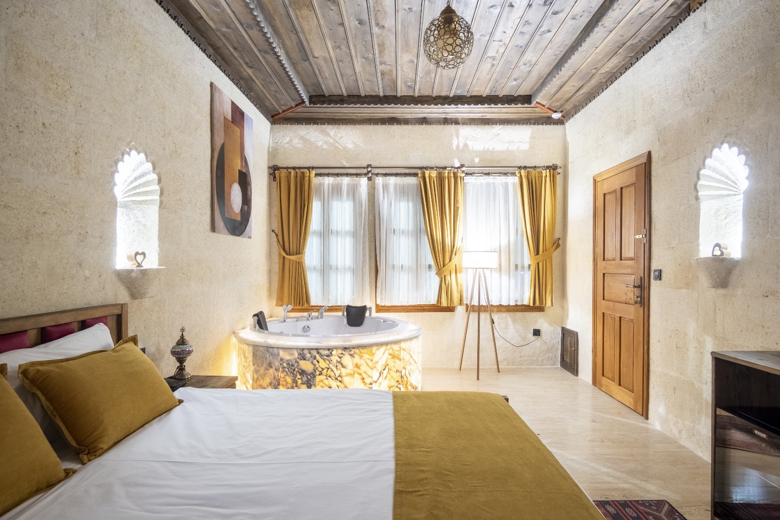 Kapadokya Large Balayı Paketi Uzay uzay 102