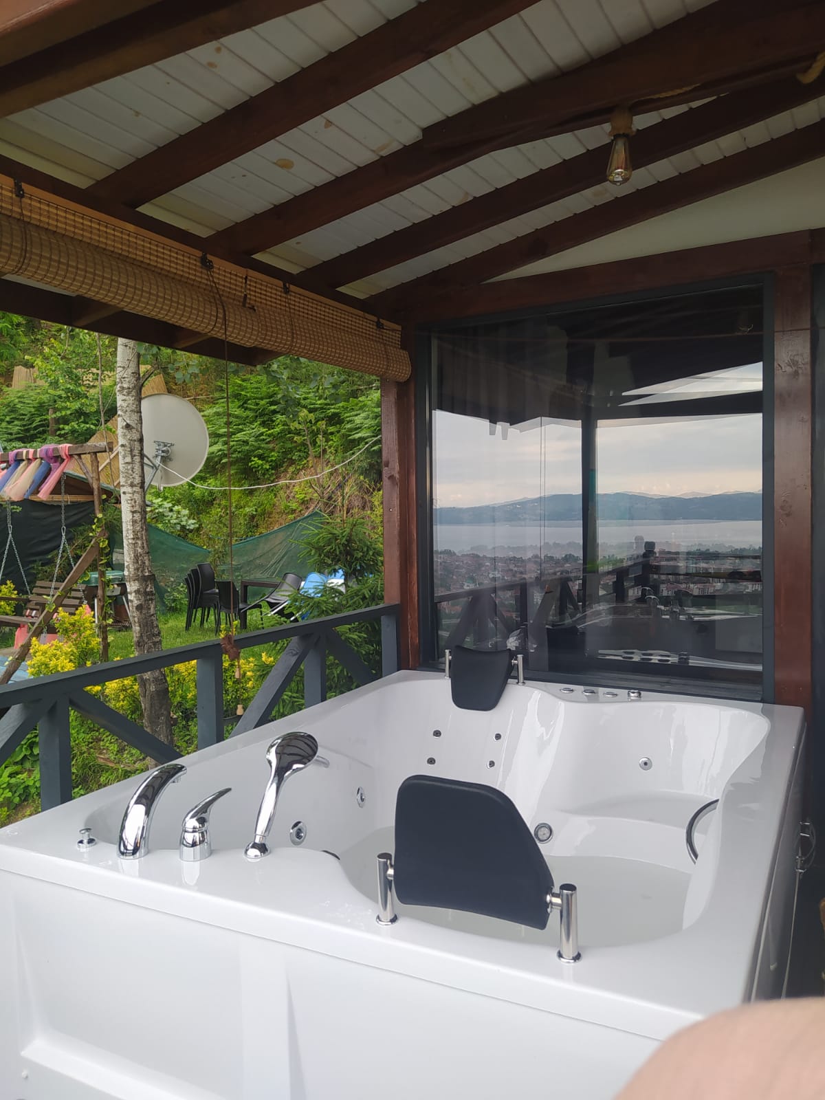 Sapanca Tepedeki Bungalov Bungalov