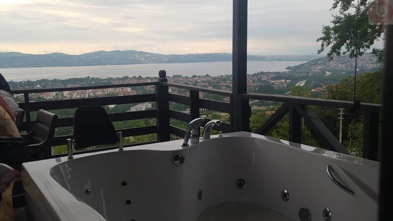 Sapanca Tepedeki Bungalov