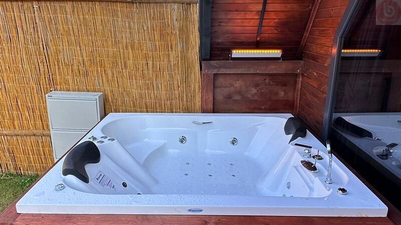 Aragöl Sapanca Bungalov Isıtmalı Havuzlu
