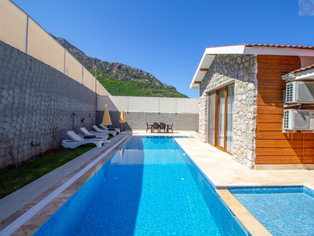 NV Villa Patara 1