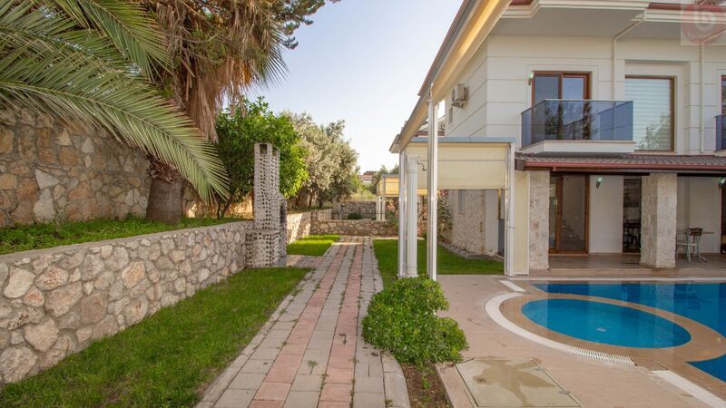 NV Villa Prestij 4