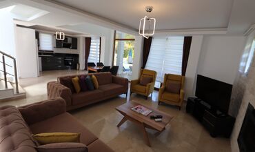 NV Villa Silver Sami