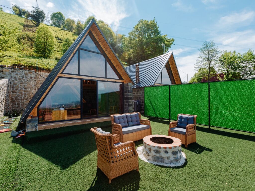 Zaba Suit Bungalov