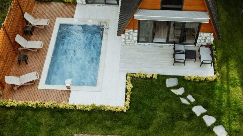 Cet Garden Bungalov