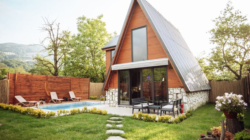 Cet Garden Bungalov