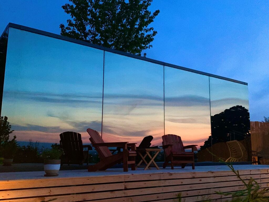 Perspective Mirror House