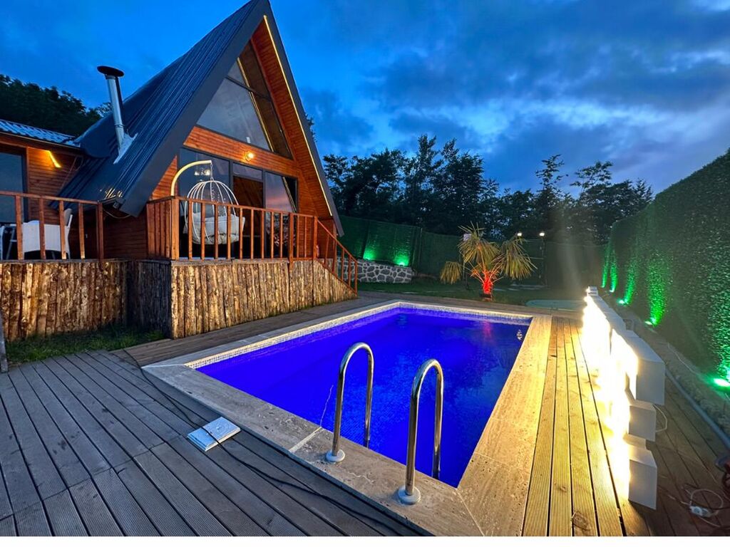 Sapanca Four Seasons Ela Bungalov