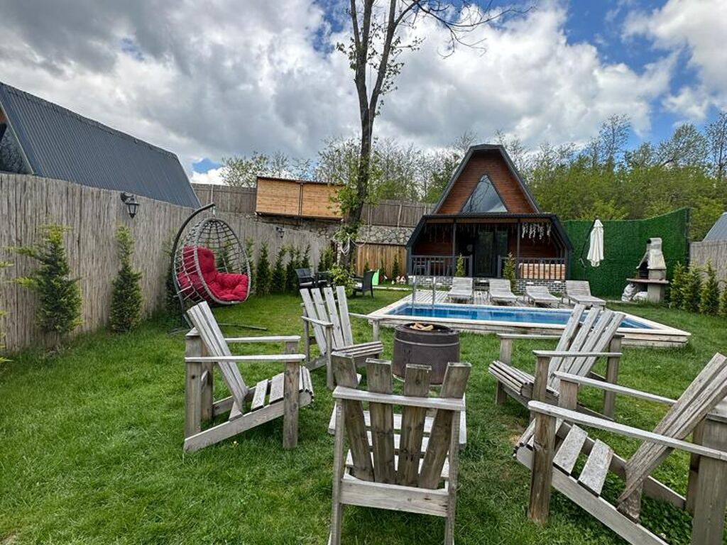 Es Bungalov
