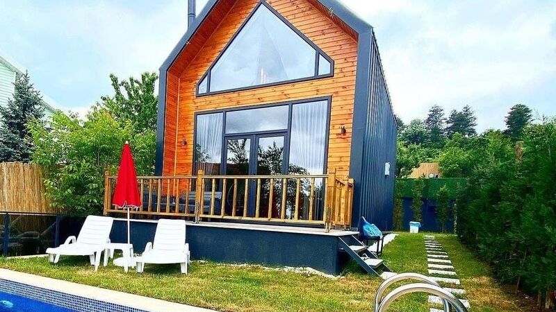 Çiçek Bungalov
