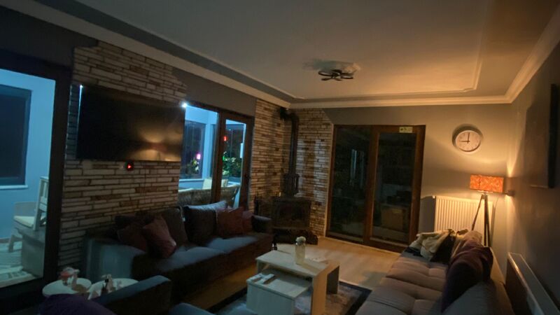 Flaner Villa House