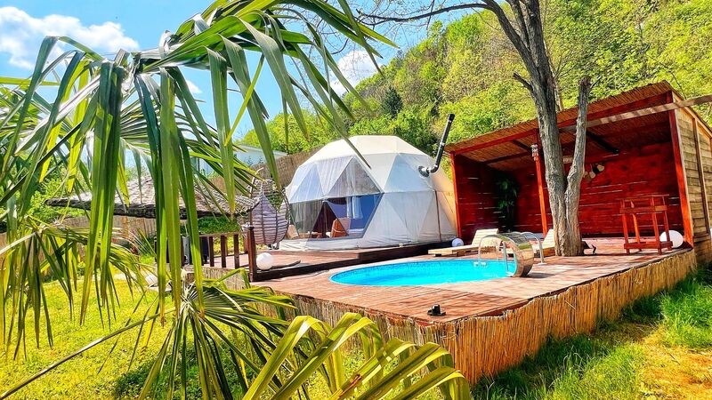 Zumba Glamping