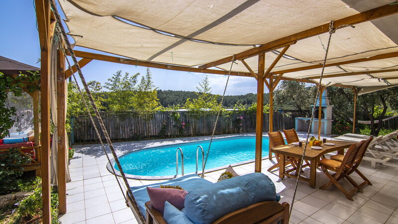 TY 156 Villa Nehir İslamlar
