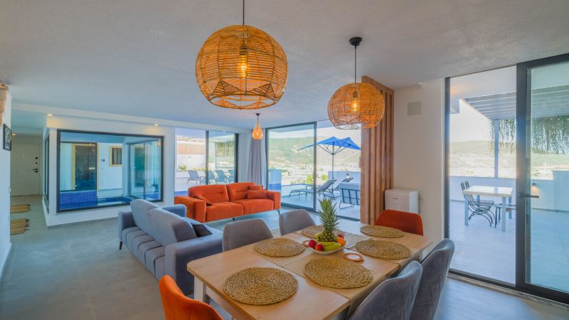 TY 168 Villa Aris