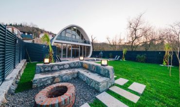 Villa Mushroom