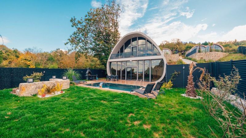 Villa Mushroom