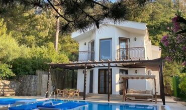 Villa Queen