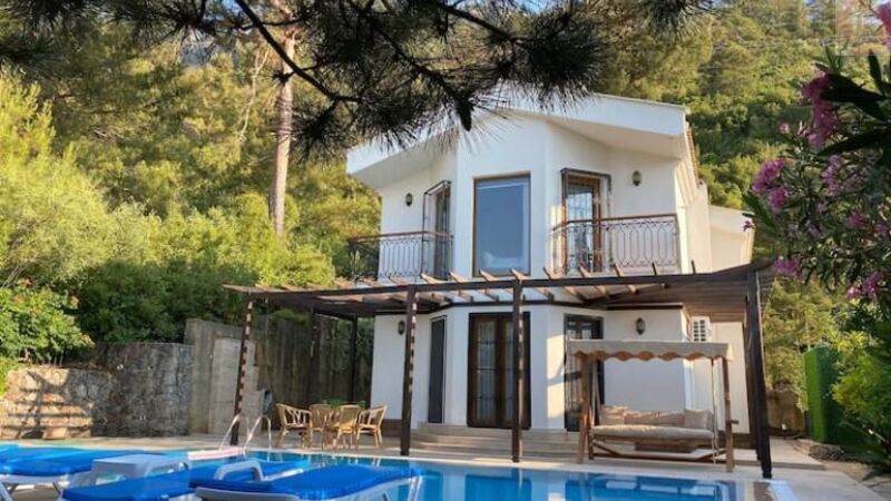 Villa Queen